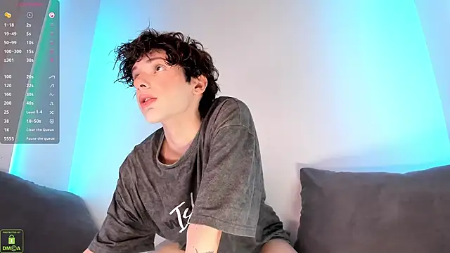 ColeStorm online show from October 13, 8:32 pm