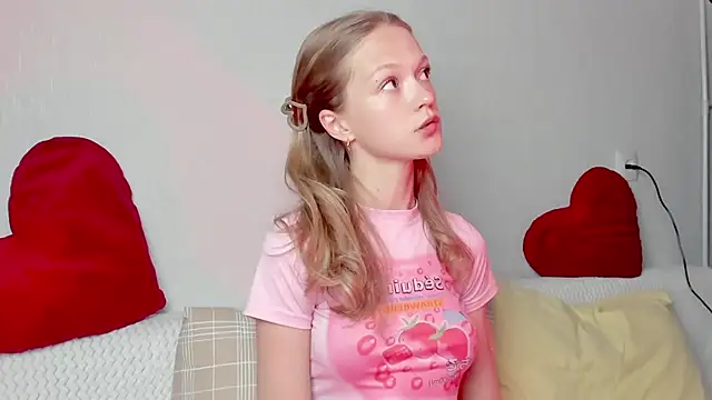 Kara smalltits online show from May 26, 10:35 am