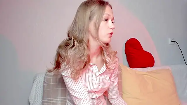 Kara smalltits online show from May 27, 11:50 am