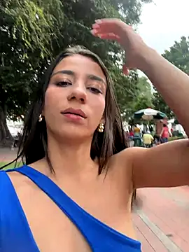 -juicy  online show from November 24, 9:59 pm