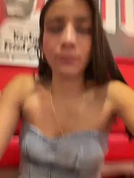-juicy  online show from June 19, 10:36 pm
