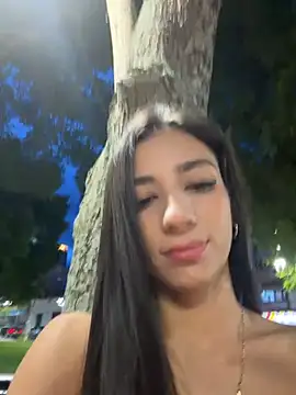 Snapshot of -juicy_ chatting on May 23, 11:26 pm -juicy online show from May 23, 11:26 pm