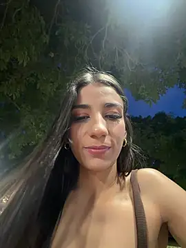 -juicy  online show from July 7, 11:41 pm