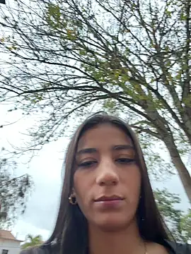 -juicy  online show from February 25, 11:04 pm