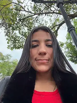 -juicy  online show from February 14, 10:21 pm