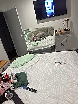 iamthepublickmasterbater online show from February 8, 5:38 am