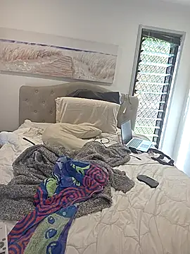 iamthepublickmasterbater online show from April 9, 11:55 pm