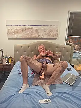 iamthepublickmasterbater online show from March 3, 4:36 pm