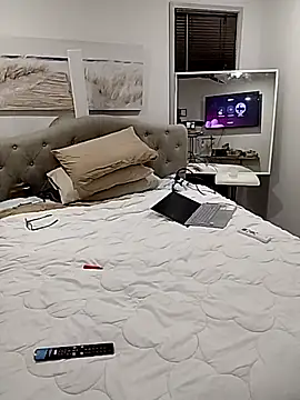 iamthepublickmasterbater online show from September 24, 5:08 pm