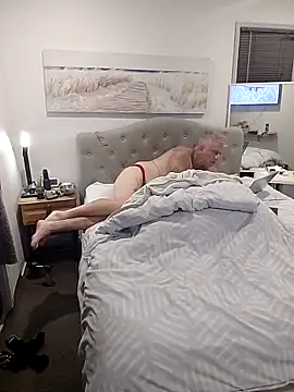 iamthepublickmasterbater online show from November 14, 4:10 pm