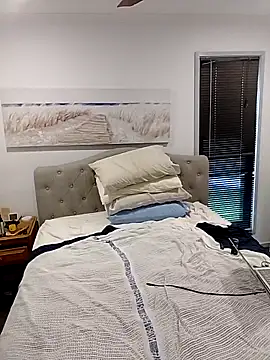 iamthepublickmasterbater online show from October 31, 8:49 pm