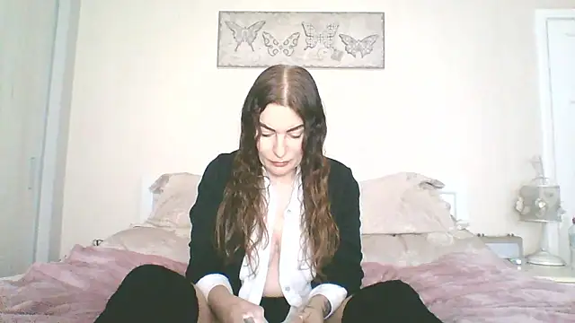 EllaKent online show from January 17, 10:08 am