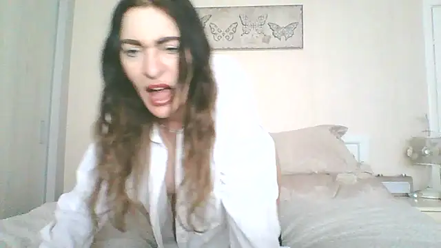 EllaKent online show from March 17, 3:37 pm