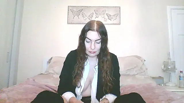 EllaKent online show from January 11, 10:33 am