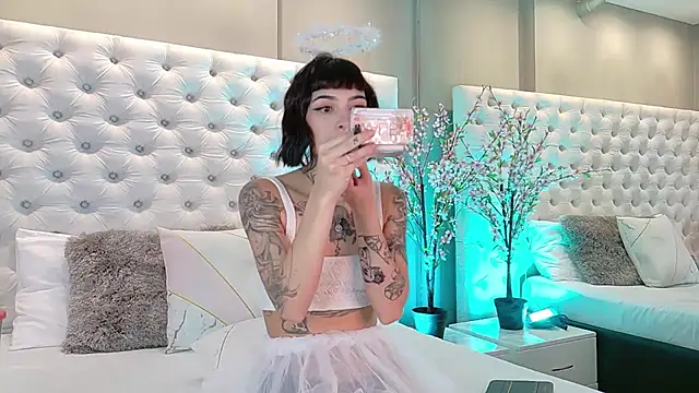 aa lunit online show from September 23, 12:56 pm