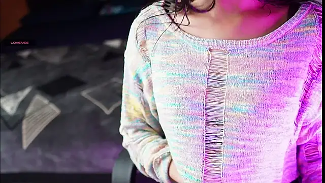 Snapshot of NidhiChandra chatting on September 11, 12:38 pm NidhiChandra online show from September 11, 12:38 pm