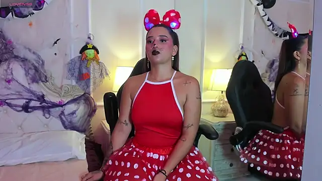 Bela Jones online show from October 31, 3:47 am