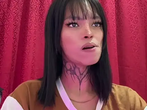 Sugarcandyyy online show from April 11, 4:31 am