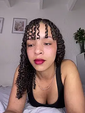 Snapshot of Yasmin777_ chatting on May 30, 8:58 pm Yasmin777 online show from May 30, 8:58 pm