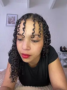 Yasmin777  online show from March 16, 6:32 pm