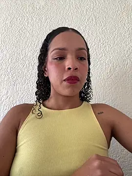 Yasmin777  online show from February 19, 7:22 pm