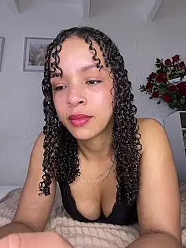 Snapshot of Yasmin777_ chatting on May 14, 4:59 pm Yasmin777 online show from May 14, 4:59 pm