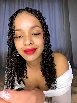 Yasmin777  online show from November 16, 10:24 pm