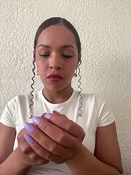 Yasmin777  online show from March 13, 6:57 pm