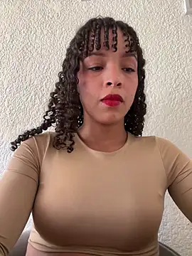 Yasmin777  online show from March 2, 8:05 pm