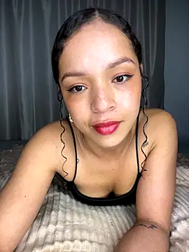 Snapshot of Yasmin777_ chatting on September 21, 1:11 am Yasmin777 online show from September 21, 1:11 am