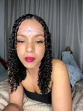 Yasmin777  online show from November 1, 2:40 am