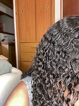 Yasmin777  online show from March 22, 9:49 pm