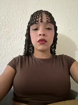 Snapshot of Yasmin777_ chatting on June 23, 11:36 pm Yasmin777 online show from June 23, 11:36 pm