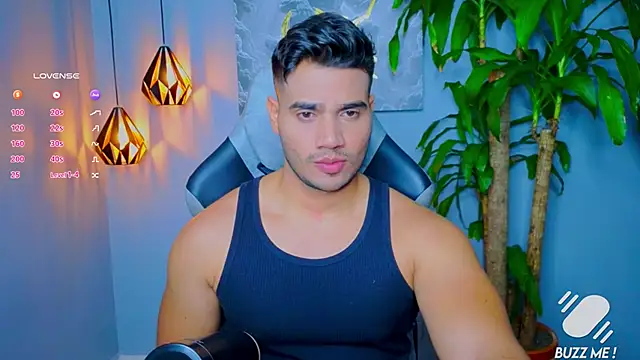 AndresR3 online show from September 23, 5:14 am