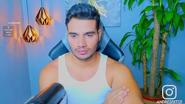 AndresR3 online show from September 15, 12:11 am