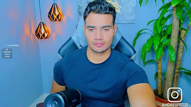 AndresR3 online show from September 10, 1:37 am