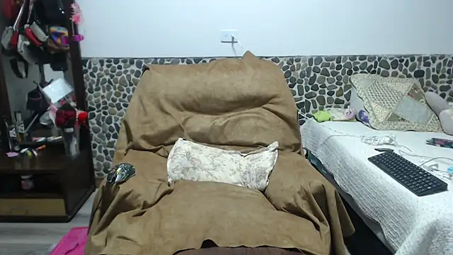 Miilu74 online show from February 21, 3:30 am