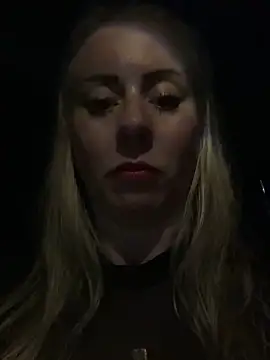 hete sandra online show from October 17, 9:38 pm