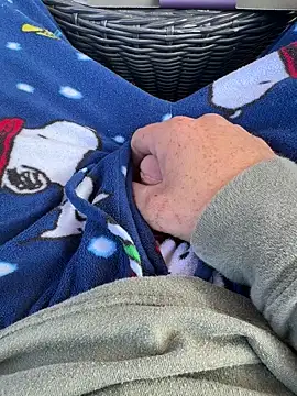 Chris2201hdb online show from February 17, 3:53 pm