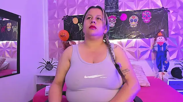 Scarlet fx online show from October 18, 4:09 pm