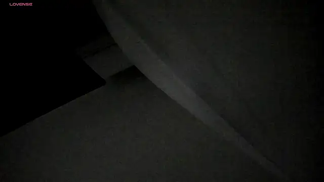 Issafoxx online show from November 5, 9:40 pm