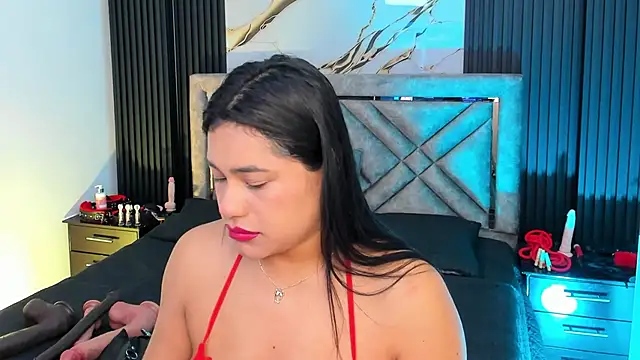 Issafoxx online show from October 6, 12:06 pm