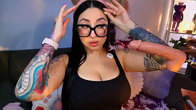 Claiborne Morris online show from March 9, 10:35 pm