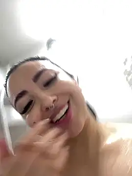 Claiborne Morris online show from January 18, 6:33 pm