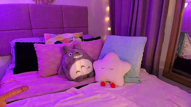 Claiborne Morris online show from November 21, 11:59 pm