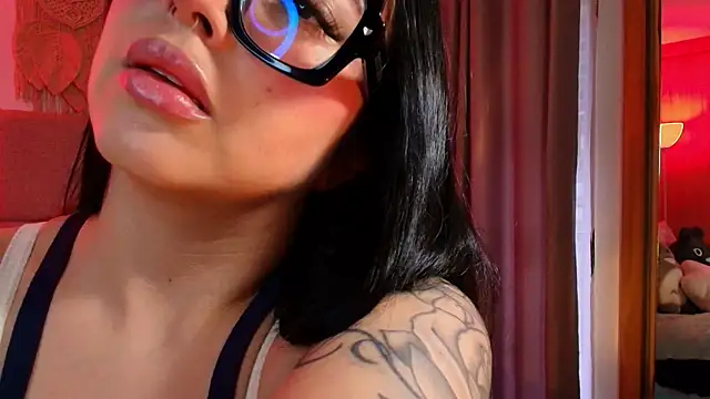 Claiborne Morris online show from April 4, 10:27 pm