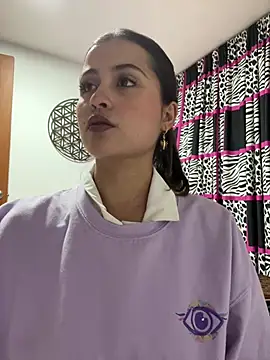 Ana  Pink online show from May 9, 12:36 am