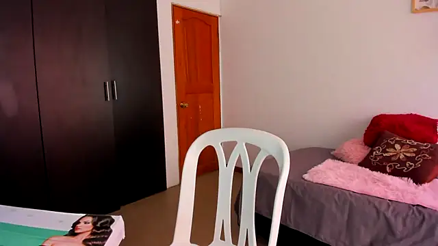 Ana  Pink online show from October 26, 8:20 pm