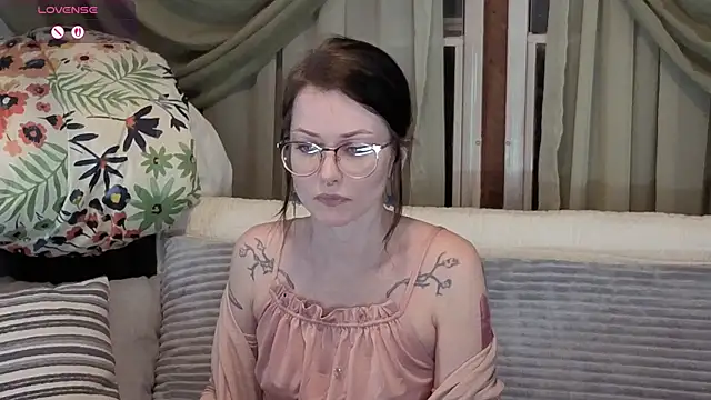 kohlbird online show from December 20, 4:48 am