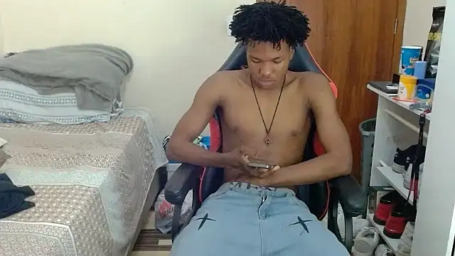 Snapshot of eunegrao chatting on October 24, 3:16 am eunegrao online show from October 24, 3:16 am